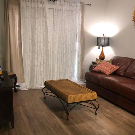 Lovely 1-Bedroom Rental Space With Free Parking Charlotte Zewnętrze zdjęcie